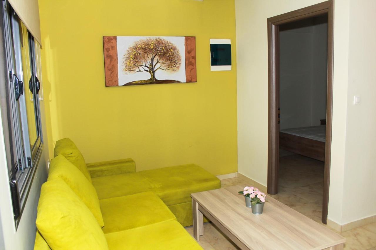 Elia Beach Modern Suites Flogita Exteriér fotografie
