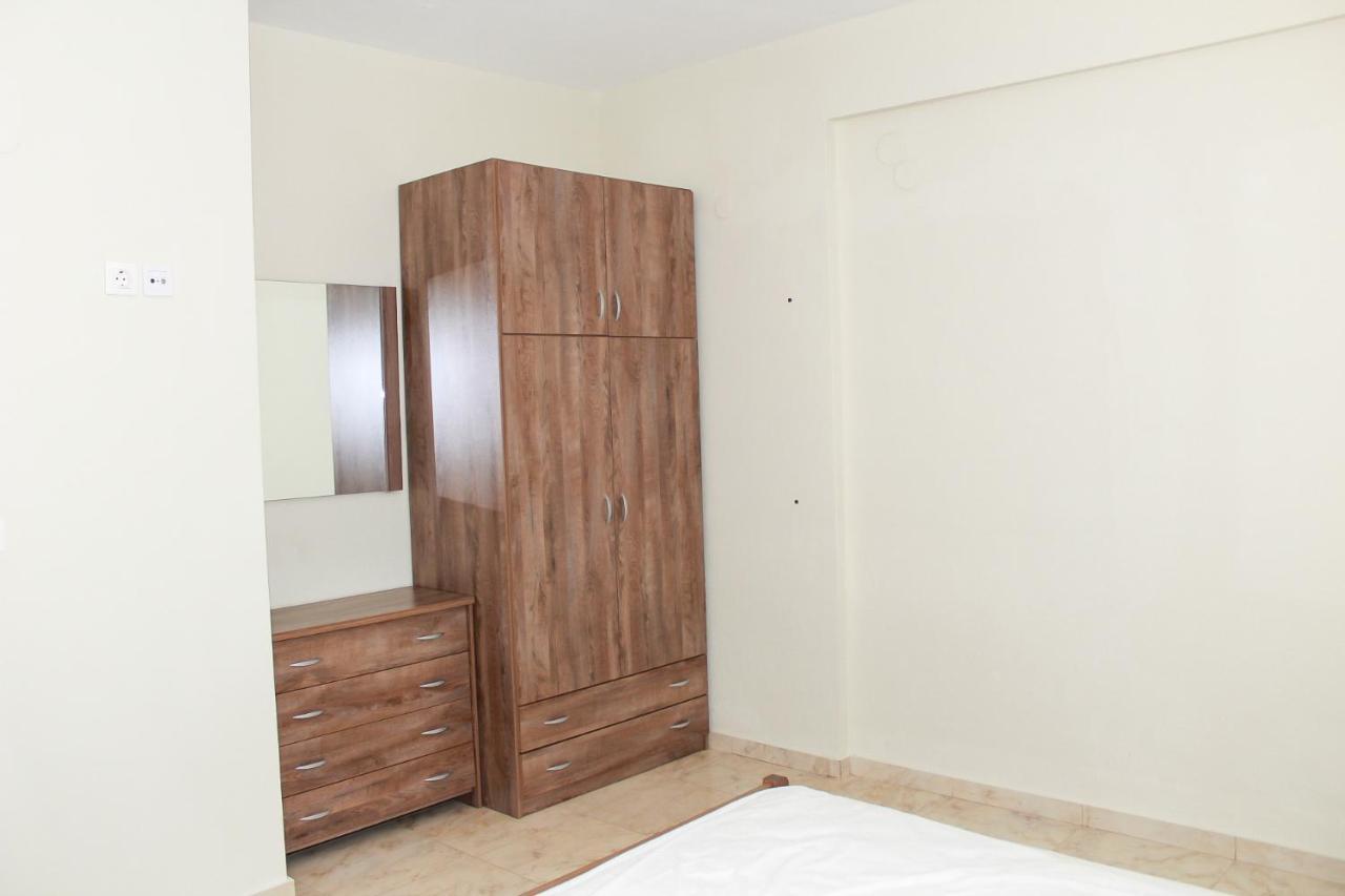 Elia Beach Modern Suites Flogita Exteriér fotografie